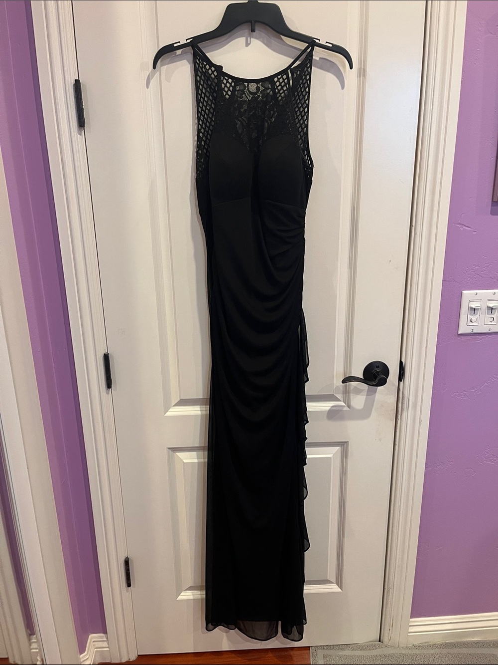 Blondie Nites by Stacy Sklar Elegant Black Lace-Accented Evening Dress Size 9
